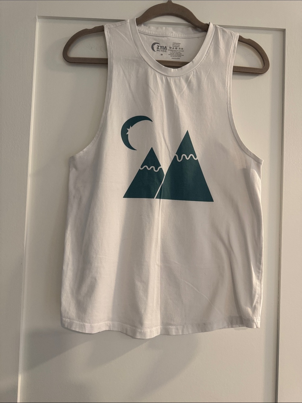ZYIA Active White Tank Top with Teal Mountain & Moon Print | Size Medium